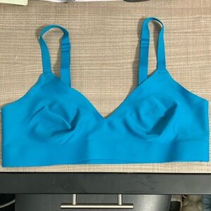 Size L - Parade Smooth Lift Bralette - Lagoon Blue